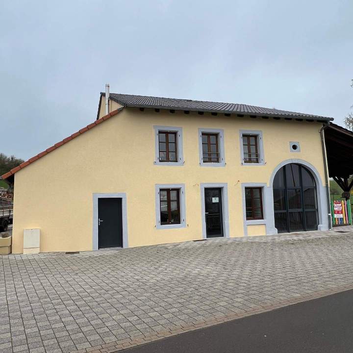 Ravalement façade finition crépi Sarrebourg